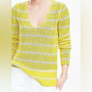 Banana Republic 100% Italian Linen Sweater Chunky Stripe Linen Vee Yellow large
